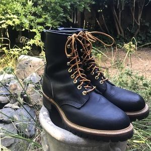 Vibram | Men’s Black Leather Lace-Up Logger Boots~ Like New